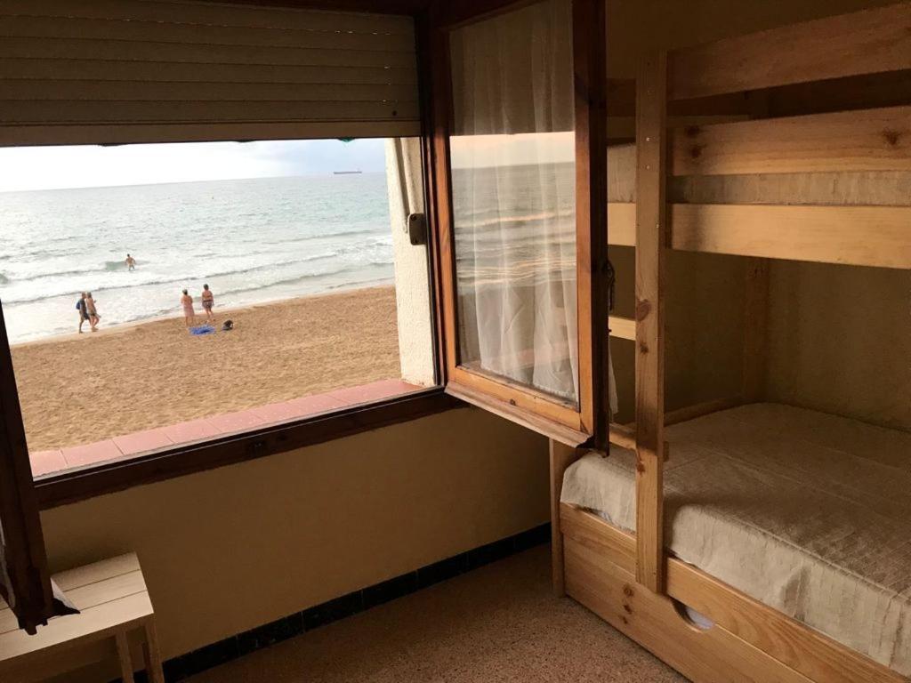El Faro Apartaments Platja Llarga-Les Salines-Tgn 타라고나 외부 사진