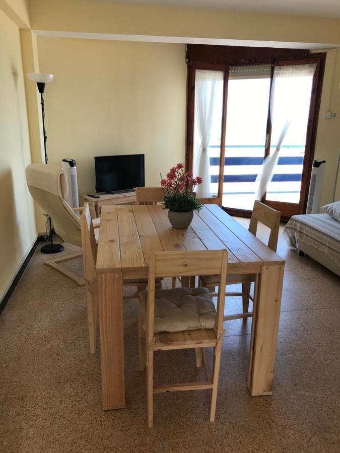 El Faro Apartaments Platja Llarga-Les Salines-Tgn 타라고나 외부 사진
