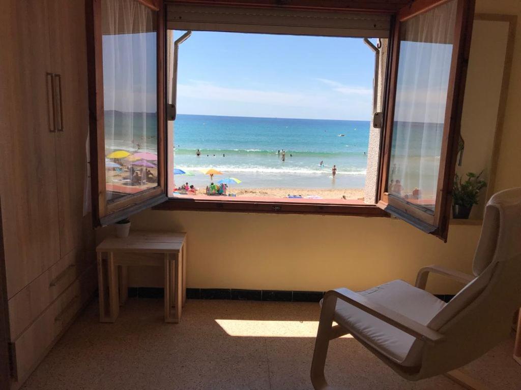 El Faro Apartaments Platja Llarga-Les Salines-Tgn 타라고나 외부 사진