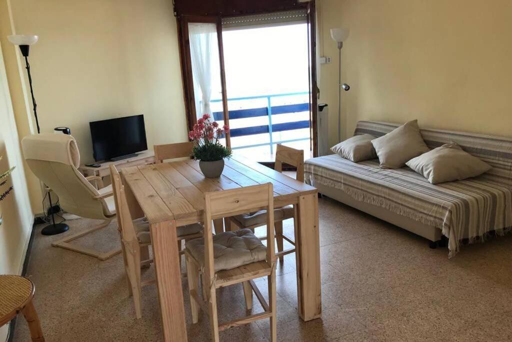 El Faro Apartaments Platja Llarga-Les Salines-Tgn 타라고나 외부 사진