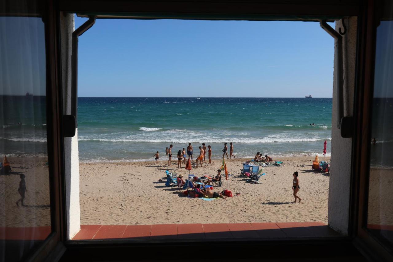 El Faro Apartaments Platja Llarga-Les Salines-Tgn 타라고나 외부 사진
