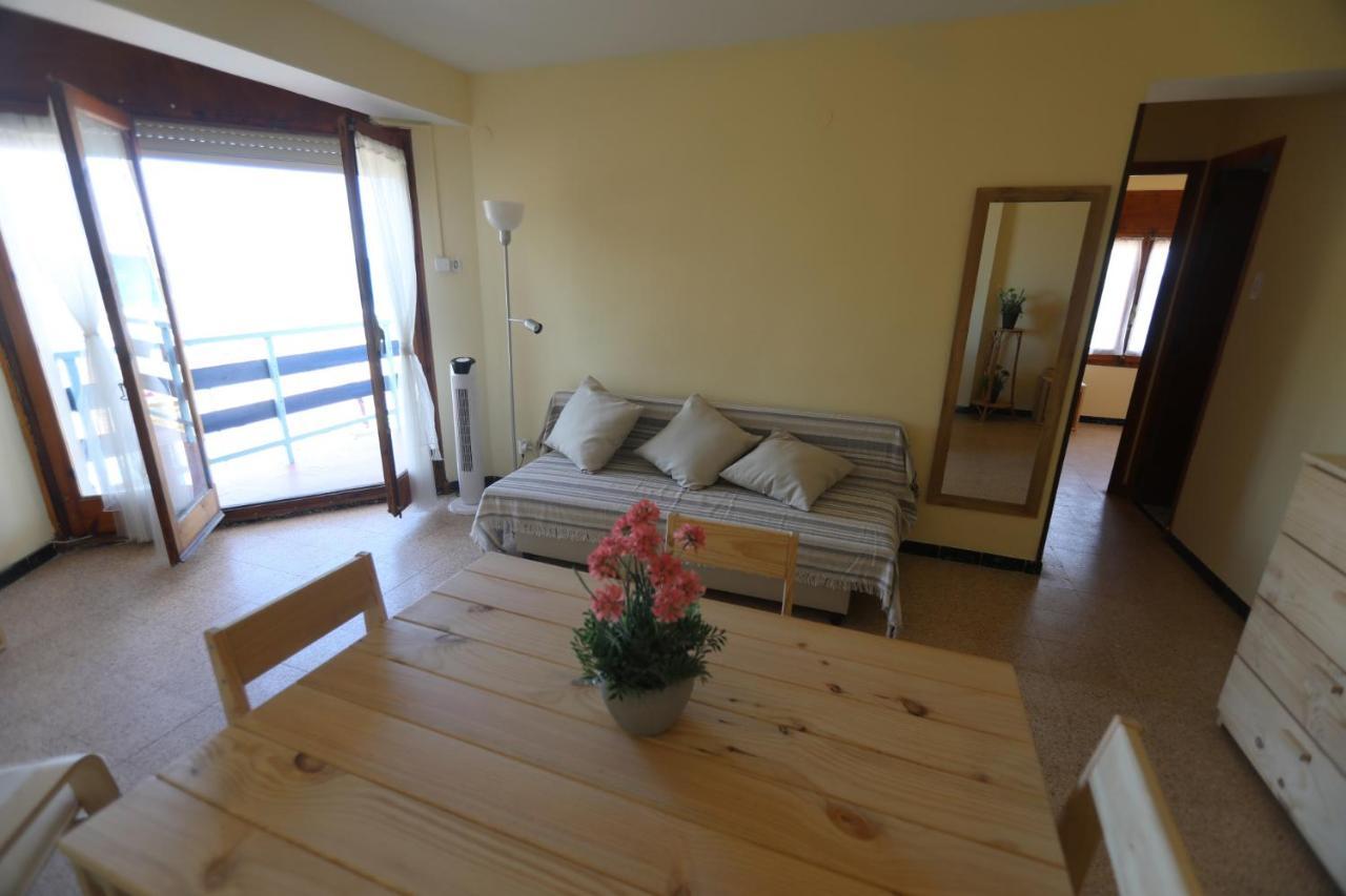 El Faro Apartaments Platja Llarga-Les Salines-Tgn 타라고나 외부 사진