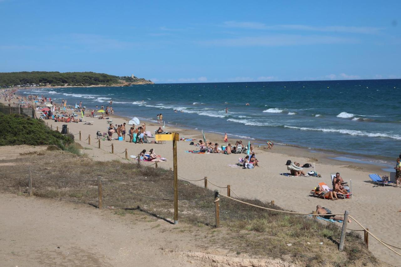 El Faro Apartaments Platja Llarga-Les Salines-Tgn 타라고나 외부 사진